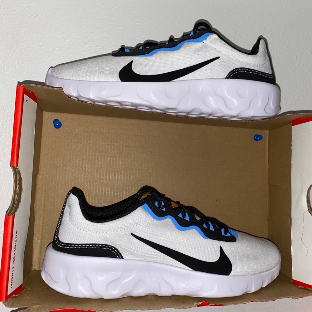 Nike Explorer Strada